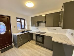 Kitchen- click for photo gallery